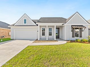 203 Long Creek Ln, Scott, LA 70583