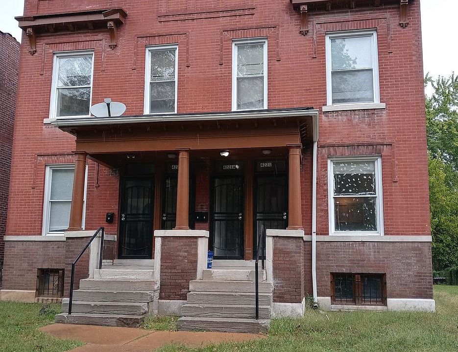 1st image of 4221-4223 E Kennerly Ave