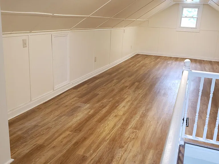 141 S Main St — Photo 17
