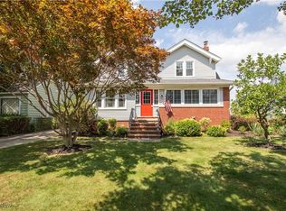 3512 Park Dr, Parma, OH
