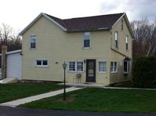 4666 W Grant St, Slatington, PA 18080
