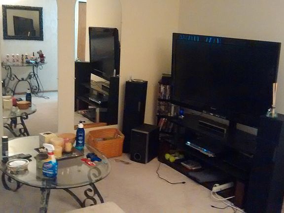 3rd image of 23146 Vance Ave