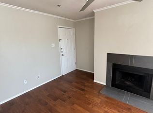 5905 Lewis St APT 201, Dallas, TX 75206