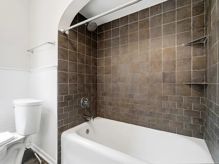 1695 Glenn Ave #C — Photo 23