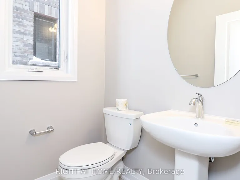 18 Periwinkle Rd — Photo 6