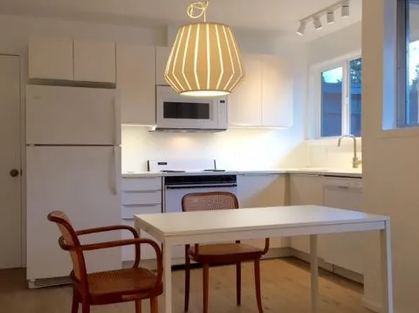 6730 SW 55th Ave, Portland, OR 97219