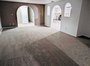 809 Hall Dr, Roswell, NM 88201
