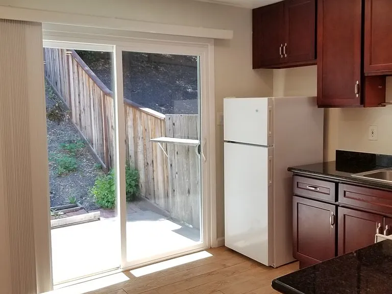 2076 Donald Dr — Photo 10