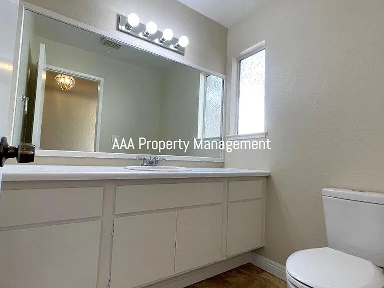 4370 Eagle Peak Rd #D — Photo 13