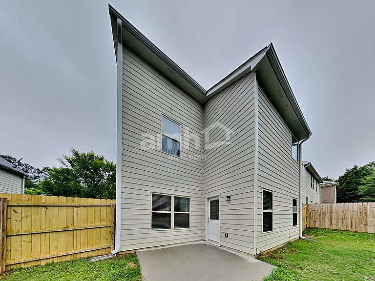 2454 Beal St — Photo 20