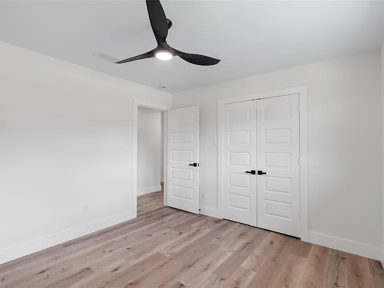 12019 Beth Ln — Photo 27
