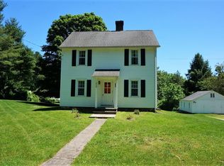 428 Salmon Kill Rd, Lakeville, CT 06039