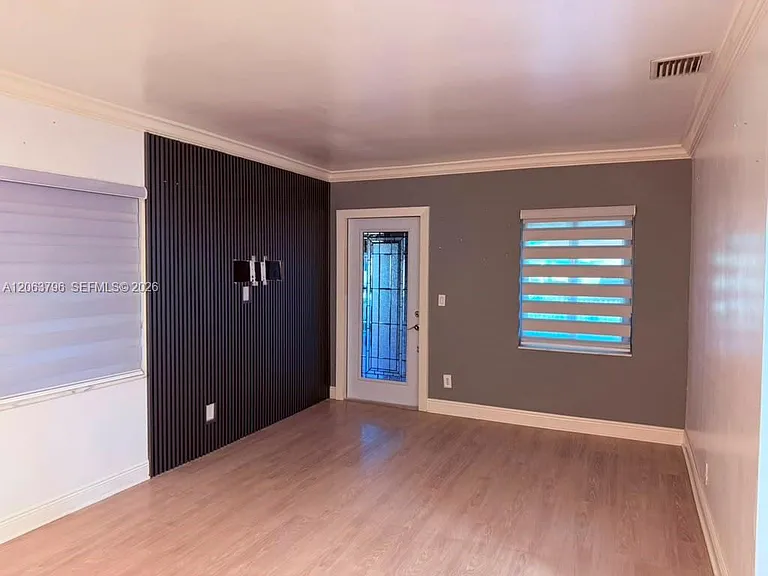 14560 Fillmore St — Photo 10