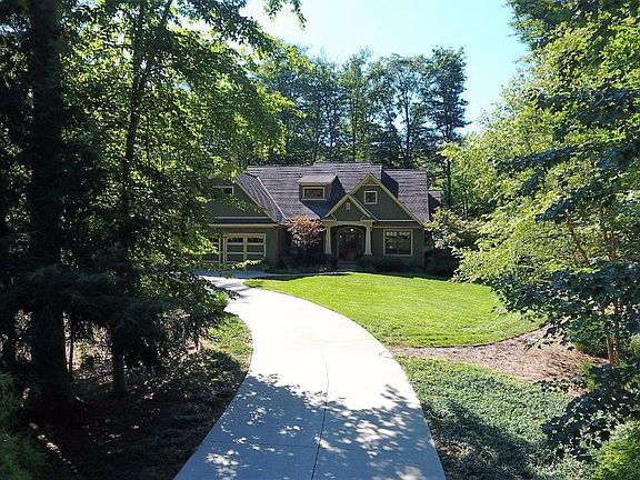 2nd image of 15522 River Woods