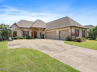 124 Claiborne St, Madison, MS 39110