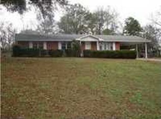208 Rosemary Ln, Prattville, AL 36066