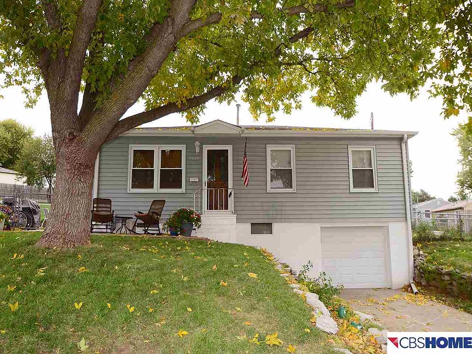1st image of 7423 Terry Dr
