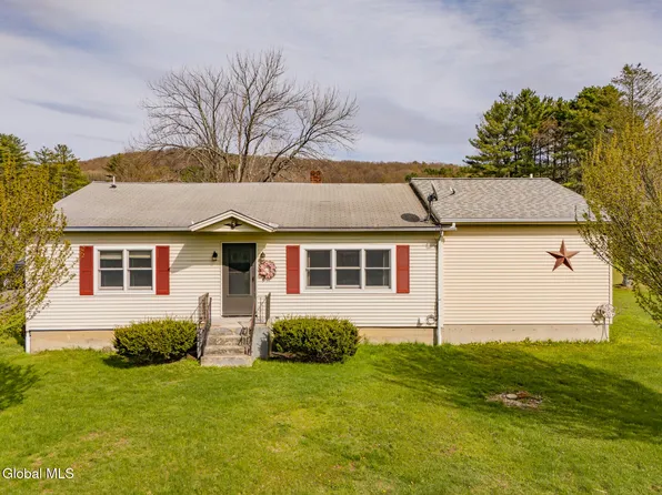 15548 State Route 22, Stephentown, NY 12168