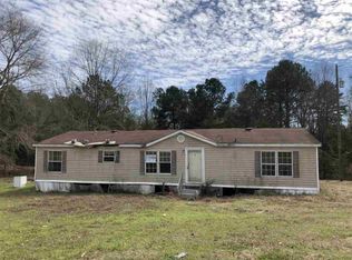 240 County Road 173, Stringer, MS 39481