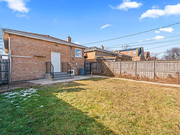 5th image of 4635 S Keating Ave