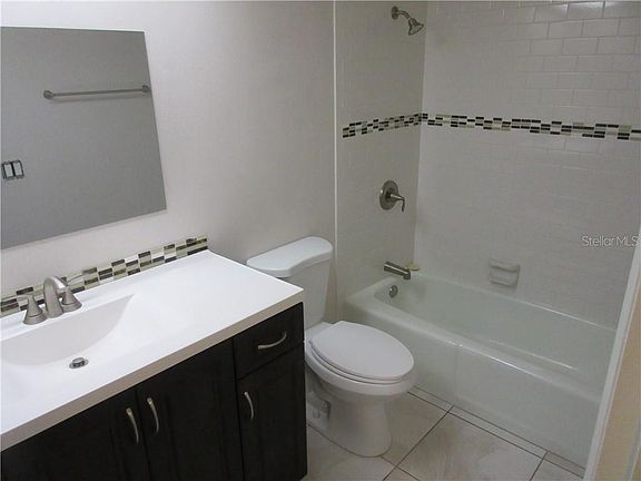 5th image of 342 W Ann St