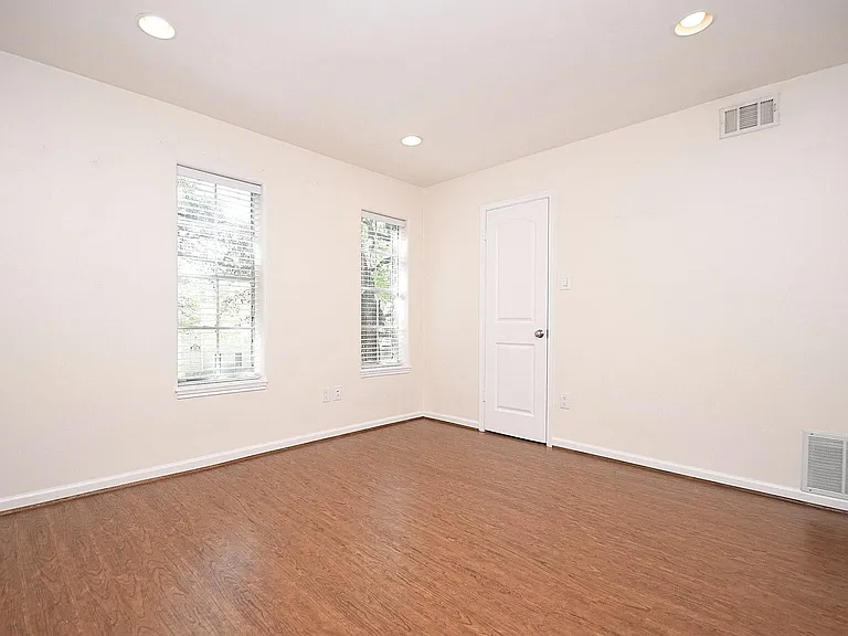 13240 Trail Hollow Dr #3240 — Photo 41