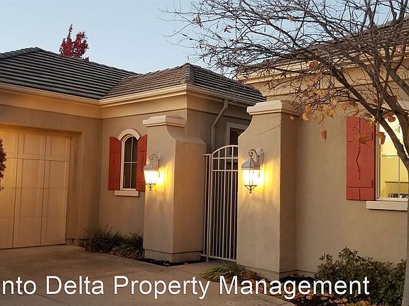 2nd image of 2085 Ladera Dr