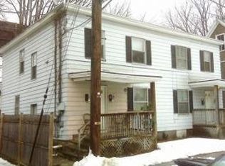 6 D St, Nashua, NH 03060