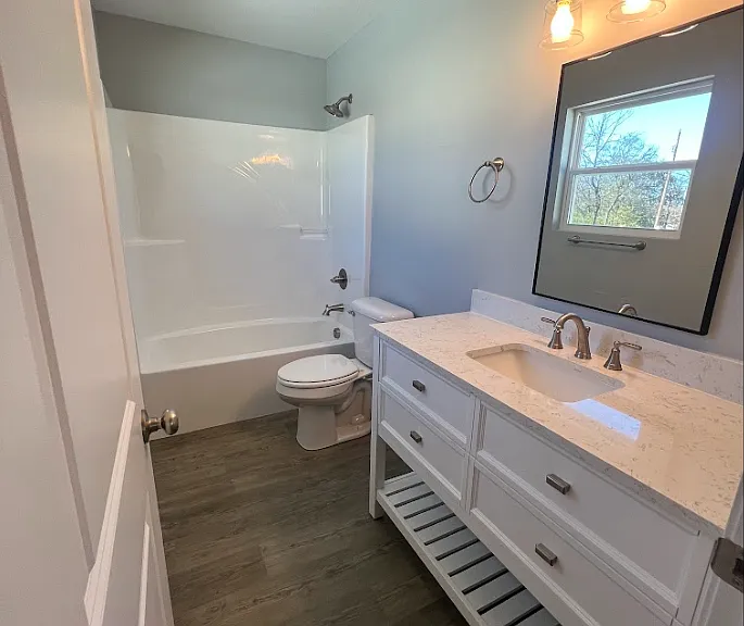 3615 Lyle Ave — Photo 17