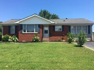2926 Seminole Dr, Hopkinsville, KY 42240