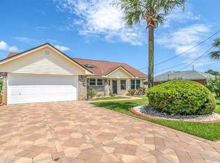 2304 Mary Anne Cir, Navarre, FL 32566