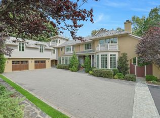 27 Dearman Close, Irvington, NY 10533