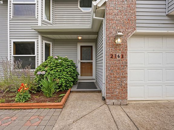 3rd image of 2163 Dorsey Dr