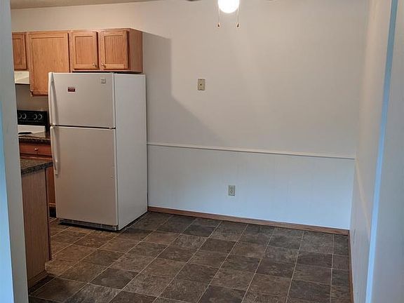 3rd image of 8300 Zane Ave N #8300205