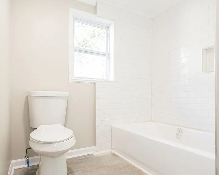 205 W Cherry St — Photo 38