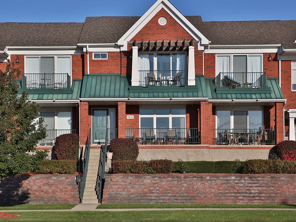 2nd image of 4632 W Jefferson Ave