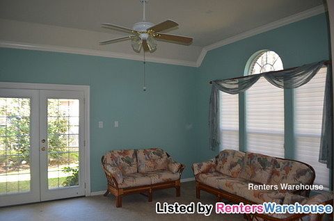 4th image of 700 Hidden Creek Ln