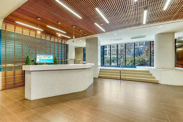 Sold by Level Group | media 8