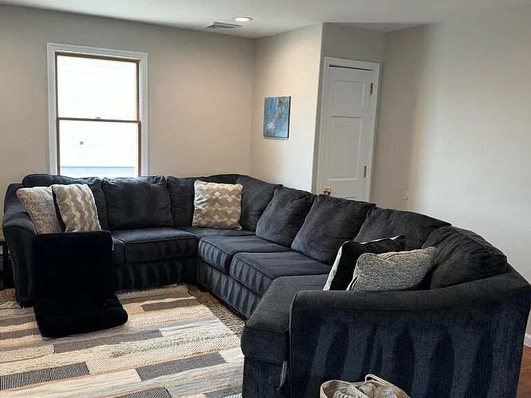 107 Bond Ave — Photo 10