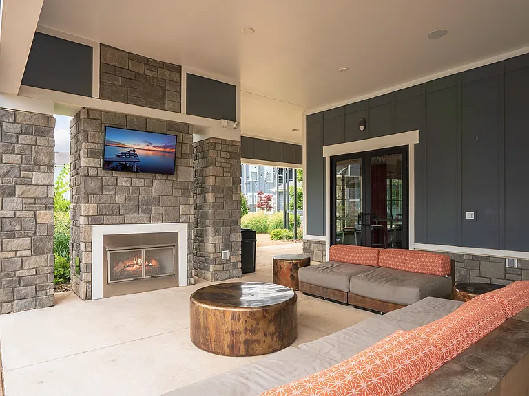 The Meridian at Walnut Creek — Photo 18