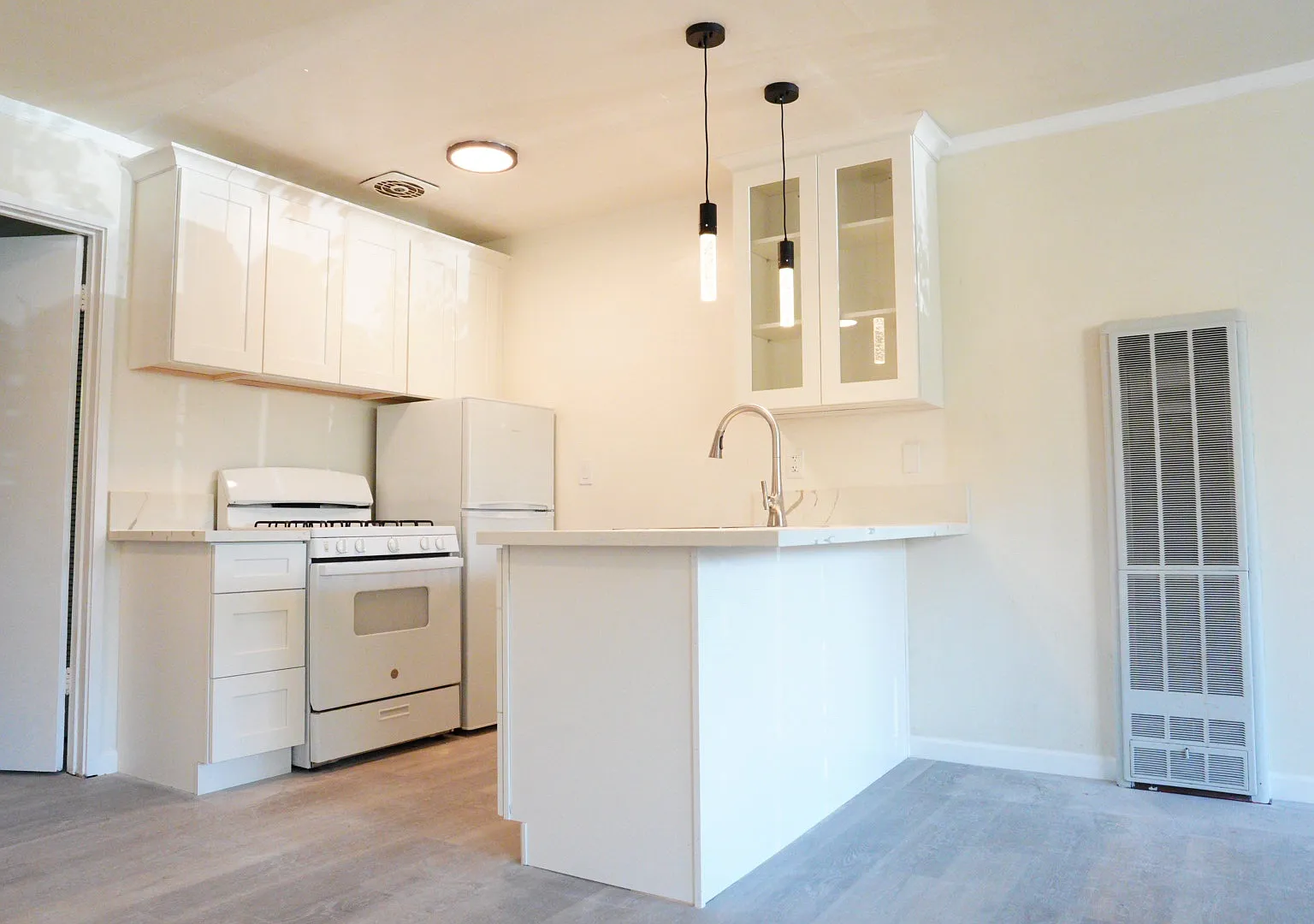 1 bed, 510 sqft, $2,200 — Photo 4