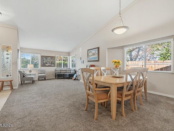 4th image of 675 College Dr