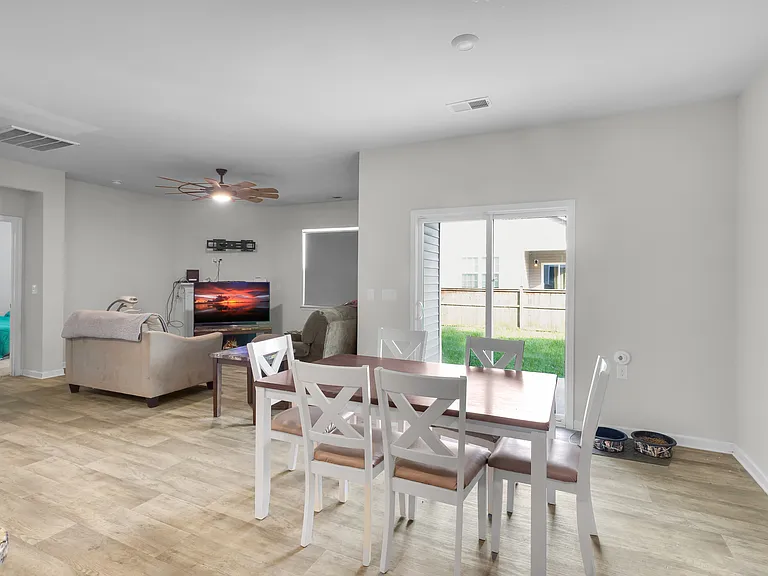 316 Isabelle St — Photo 17
