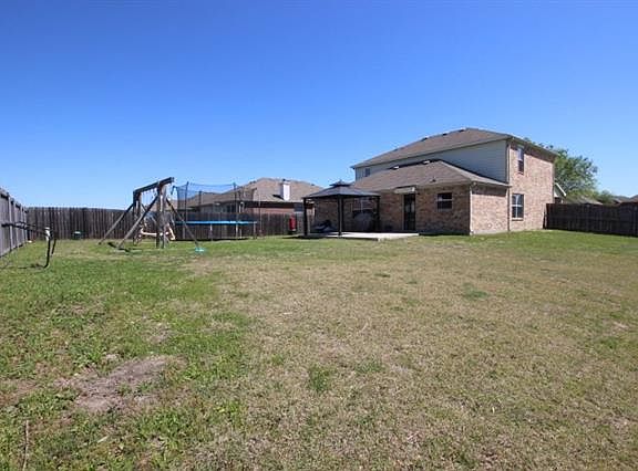 4th image of 1607 Wavecrest Dr