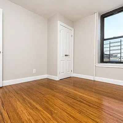 Rented by Nooklyn NYC LLC | media 61