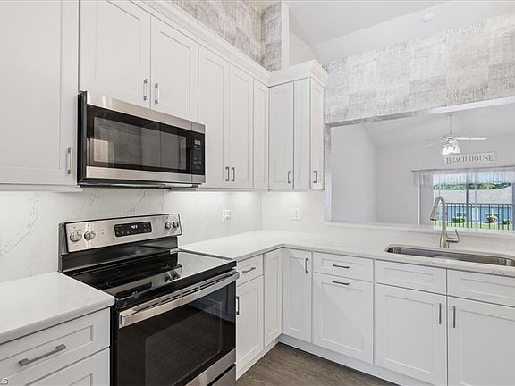 4th image of 15060 Bridgeway LN #807