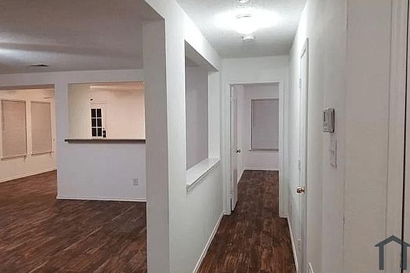 3rd image of 1339 Hayes St