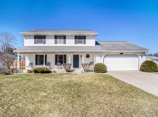 1301 Beacon Ct, Mishawaka, IN