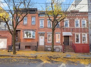 259 7th St #1, Hoboken, NJ 07030