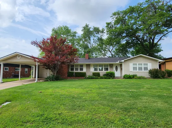 2015 Yale Ave, Miami, OK 74354